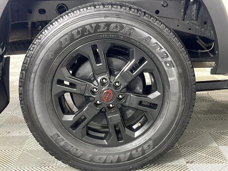 2025-Nissan-Navara-25-DDTi-PRO-2X-Auto-Double-Cab_7