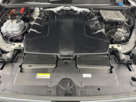 2023-Volkswagen-Touareg-30-TDI-V6-Executive_15