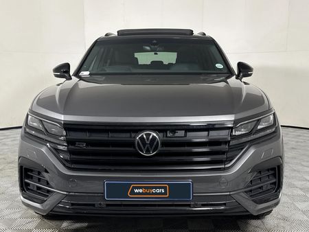 2023-Volkswagen-Touareg-30-TDI-V6-Executive_17