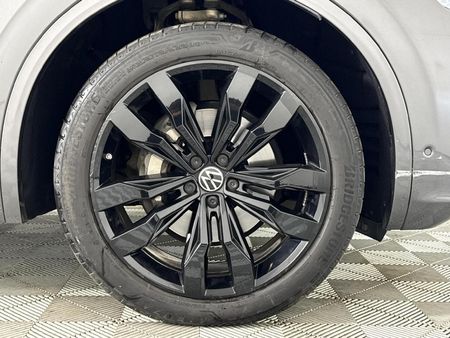 2023-Volkswagen-Touareg-30-TDI-V6-Executive_4
