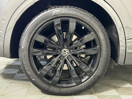 2023-Volkswagen-Touareg-30-TDI-V6-Executive_7