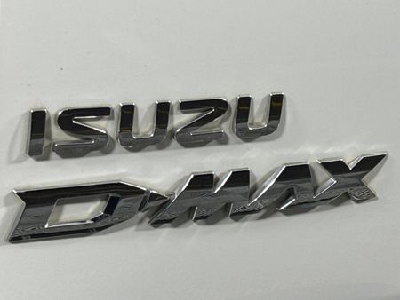 2022-Isuzu-D-Max-19-DDI-HR-LS-Auto-Double-Cab_11