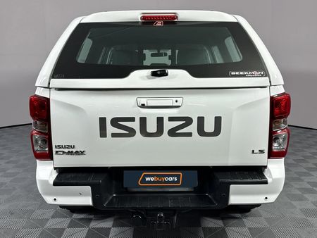 2022-Isuzu-D-Max-19-DDI-HR-LS-Auto-Double-Cab_19