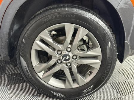2020-Kia-Seltos-16-EX-Auto_6