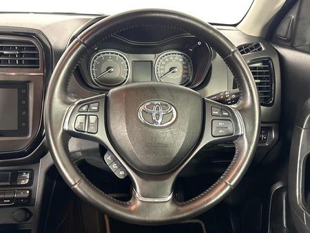 2022-Toyota-Urban-Cruiser-15-Xr-Auto_12