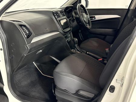 2022-Toyota-Urban-Cruiser-15-Xr-Auto_8