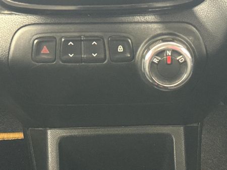 2019-Renault-Kwid-10-Dynamique-Auto_9