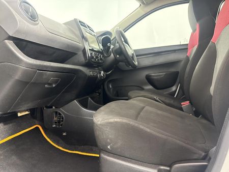 2019-Renault-Kwid-10-Dynamique-Auto_7