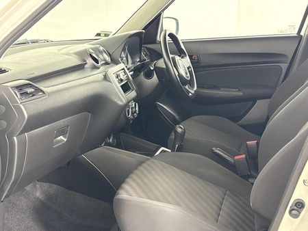 2020-Suzuki-Swift-12-GA_8