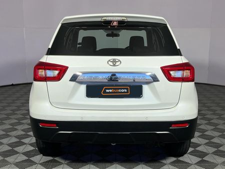2021-Toyota-Urban-Cruiser-15-Xi_17