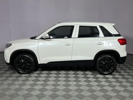 2021-Toyota-Urban-Cruiser-15-Xi_18