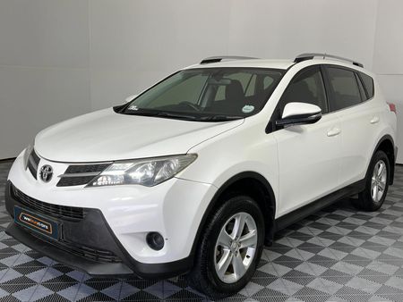 2014-Toyota-RAV4-20-GX-Auto_0