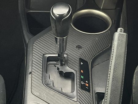 2014-Toyota-RAV4-20-GX-Auto_10