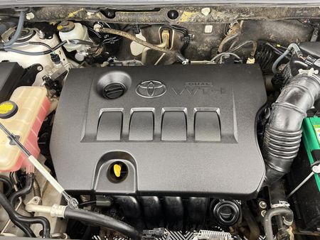 2014-Toyota-RAV4-20-GX-Auto_12
