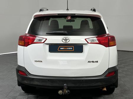2014-Toyota-RAV4-20-GX-Auto_17