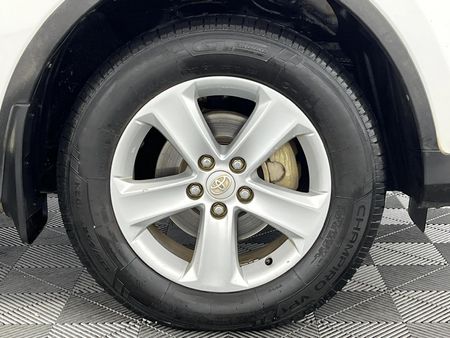 2014-Toyota-RAV4-20-GX-Auto_5