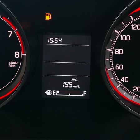 2023-Suzuki-Swift-12-GL_11