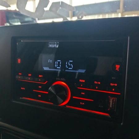 2025-Suzuki-Swift-12-GL_11