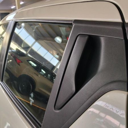 2024-Suzuki-Swift-12-GLX-Auto_15