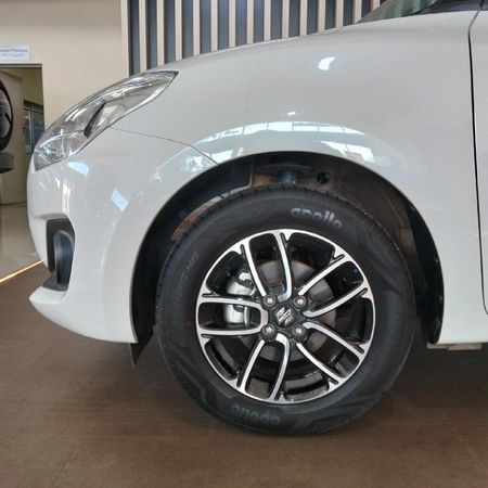 2024-Suzuki-Swift-12-GLX-Auto_4