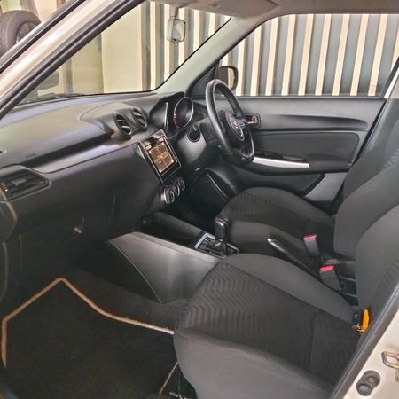 2024-Suzuki-Swift-12-GLX-Auto_7