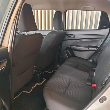 2024-Suzuki-Swift-12-GLX-Auto_8