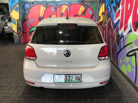 2025-Volkswagen-Polo-Vivo-14-Life_4