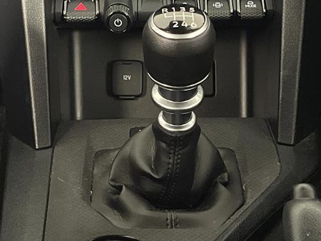 2025-Volkswagen-Amarok-20-TDI-125kW-Double-Cab_7