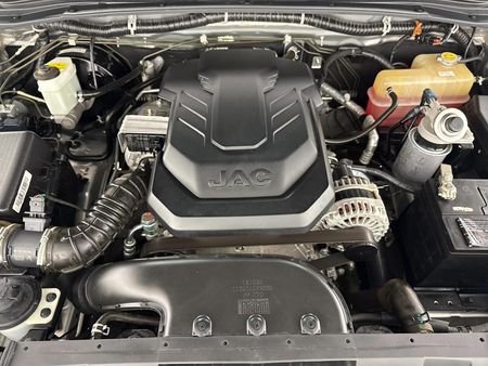 2023-JAC-T8-20-CDI-Lux-Double-Cab_13