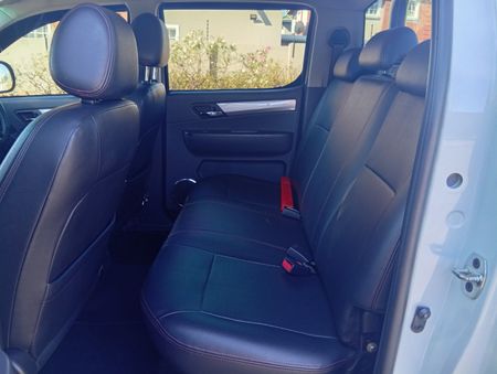 2020-JAC-T8-19-TDI-Lux-4x4-Double-Cab_6