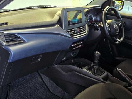 2026-Toyota-Starlet-15-XI_17