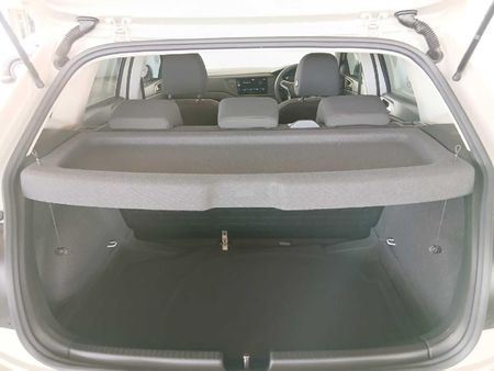 2026-Volkswagen-Polo-10-TSI_7