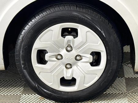 2022-Kia-Picanto-10-Street_4