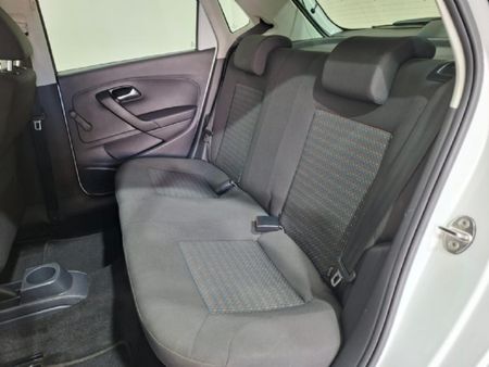 2024-Volkswagen-Polo-Vivo-14-Trendline-5-dr_12