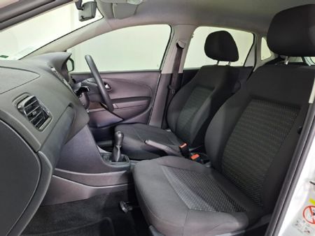 2024-Volkswagen-Polo-Vivo-14-Trendline-5-dr_13