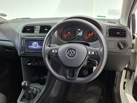 2024-Volkswagen-Polo-Vivo-14-Trendline-5-dr_7