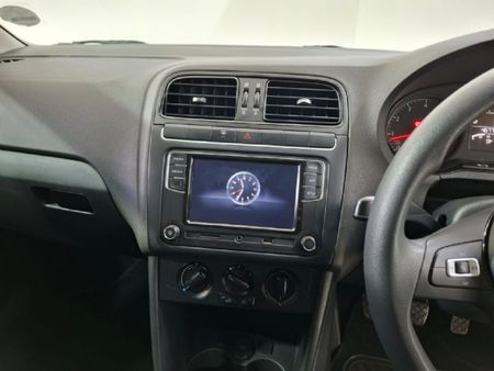 2024-Volkswagen-Polo-Vivo-14-Trendline-5-dr_8
