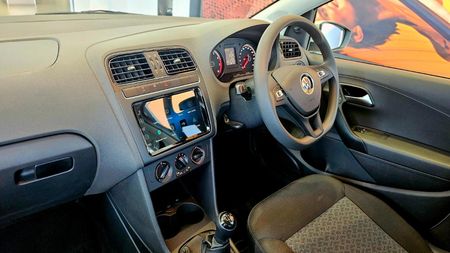 2026-Volkswagen-Polo-Vivo-14-Life_11