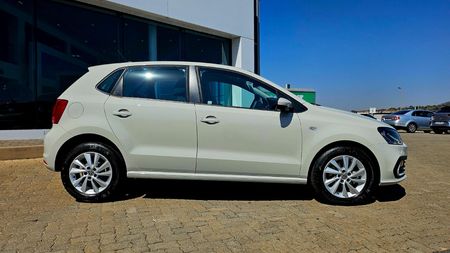 2026-Volkswagen-Polo-Vivo-14-Life_2