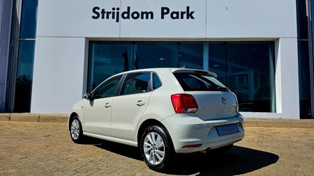 2026-Volkswagen-Polo-Vivo-14-Life_5