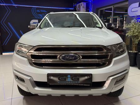 2019-Ford-Everest-22-TDCi-XLT-Auto_4