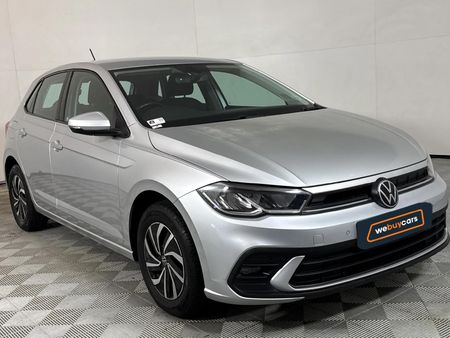 2022-Volkswagen-Polo-10-TSI-Life_15