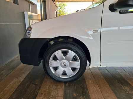 2024-Nissan-NP200-16-AC-Safety-Pack_7