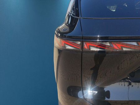 2026-Omoda-C7-15T-SHS-DHT-Phev_19