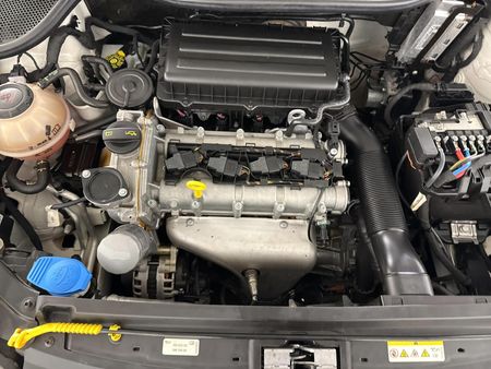 2024-Volkswagen-Polo-Classic-16-Life-Tiptronic_13