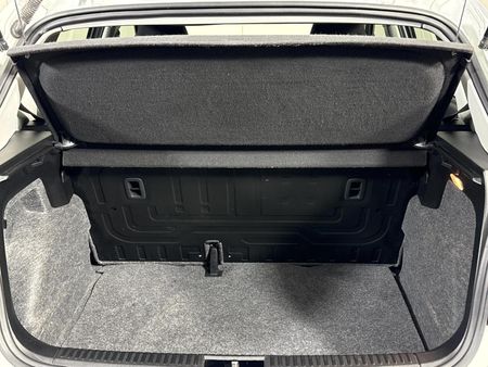 2024-Volkswagen-Polo-Classic-16-Life-Tiptronic_14