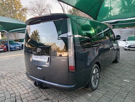2023-Hyundai-Staria-22d-Elite-Auto_11