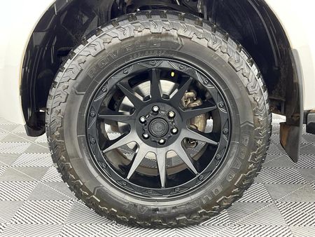 2025-Nissan-Navara-25-DDTi-SE-Plus-Auto-Double-Cab_4
