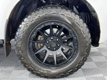 2025-Nissan-Navara-25-DDTi-SE-Plus-Auto-Double-Cab_5