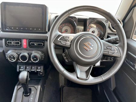 2024-Suzuki-Jimny-15-GLX-AllGrip-5-Door-Auto_10